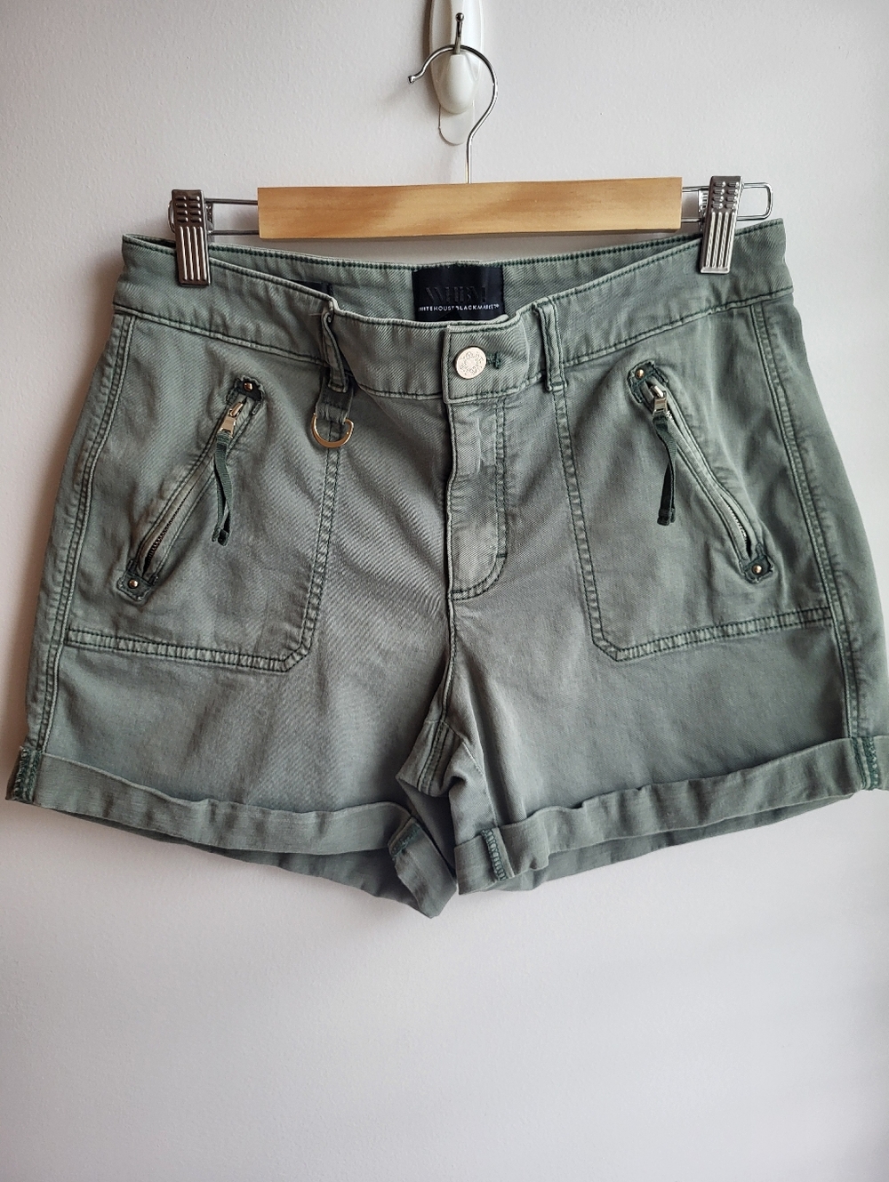 WHBM Pret-a-Play Casual Olive Green Women's Cargo Shorts
